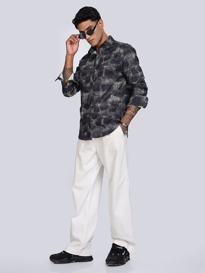 Eszett Geometric Printed Spread Collar Pure Cotton Shirt
