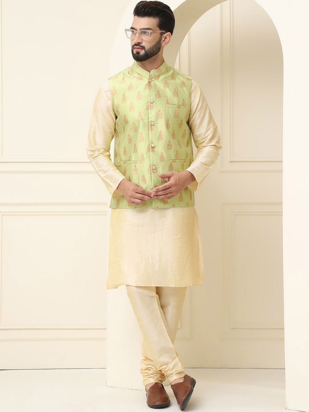 SOJANYA Mandarin Collar Zari Silk Cotton Straight Kurta with Pyjamas & Nehru jacket
