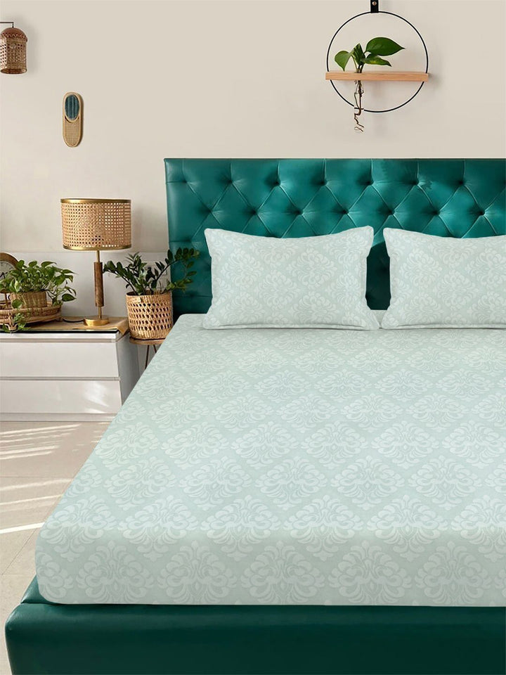 KLOTTHE Timbul Hijau Dilengkapi Cadar Katil King 300 TC Dengan 2 Sarung Bantal- 2.5 m x 2.25 m