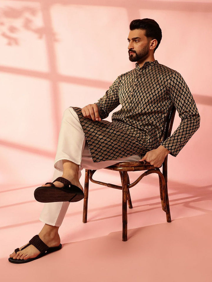Motif Etnik Anouk Rekaan Tenunan Kurta Lurus Kolar Mandarin