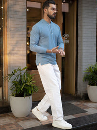 Powerlook Men Typography Henley Neck T-shirt