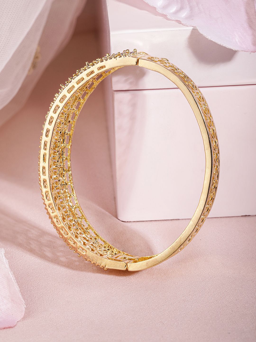 Rubans Gelang Bergelang Zirconia-Bertenaga Rubans Gold