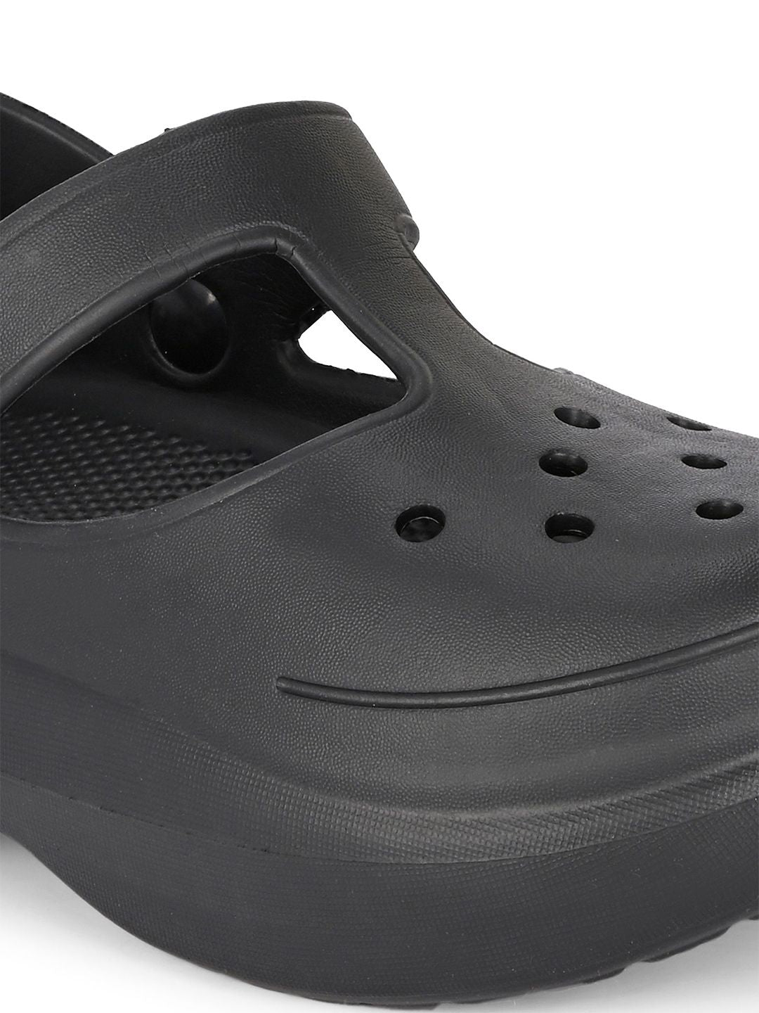 HRX by Hrithik Roshan Women Rubber Clogs