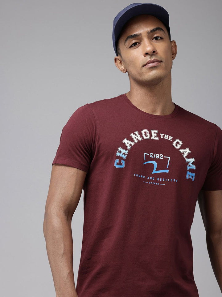 SPYKAR Typography Printed Pure Cotton Slim Fit T-shirt