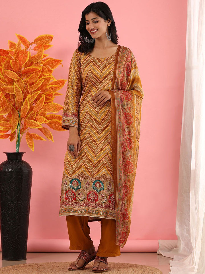 Mamicha Women Printed Regular Pure Cotton Kurta with Palazzos & With Dupatta