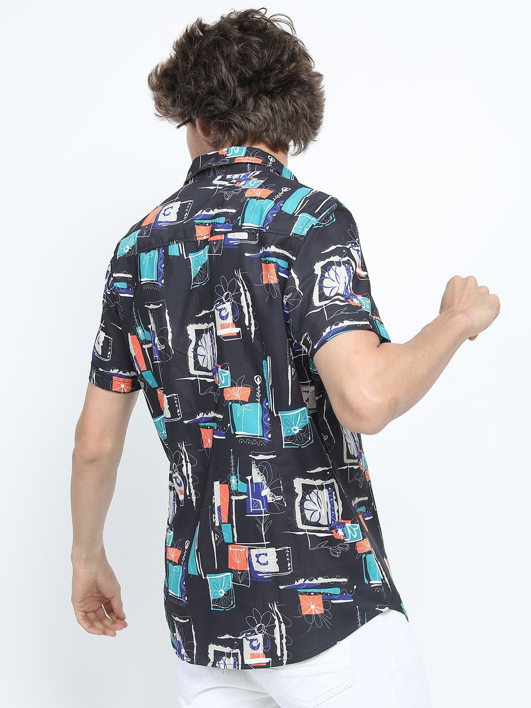 LOCOMOTIVE Men Premiums Printed Casual Slim Fit Shirt