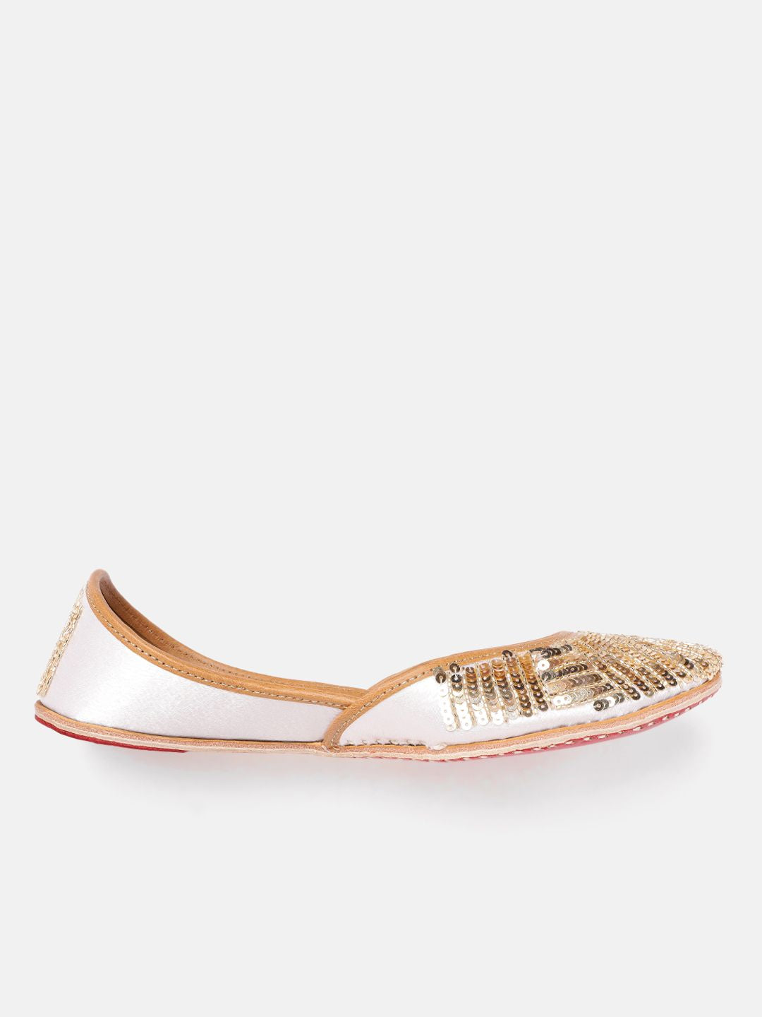 House of Pataudi Women Embellished Ethnic Mojaris