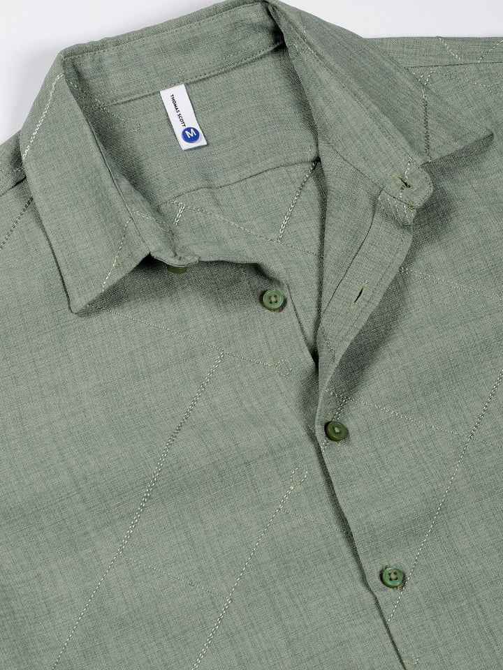 Thomas Scott Men Premium Spread Collar Textured Slim Fit Casual Shirt
