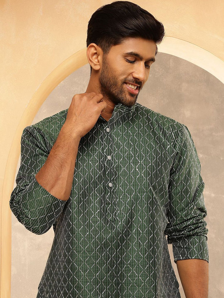 Anouk Men Geometric Embroidered Regular Thread Work Kurta with Pyjamas