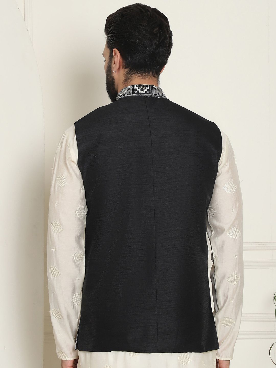 SOJANYA LUXE Jaket Nehru Kolar Mandarin Sulam Lelaki