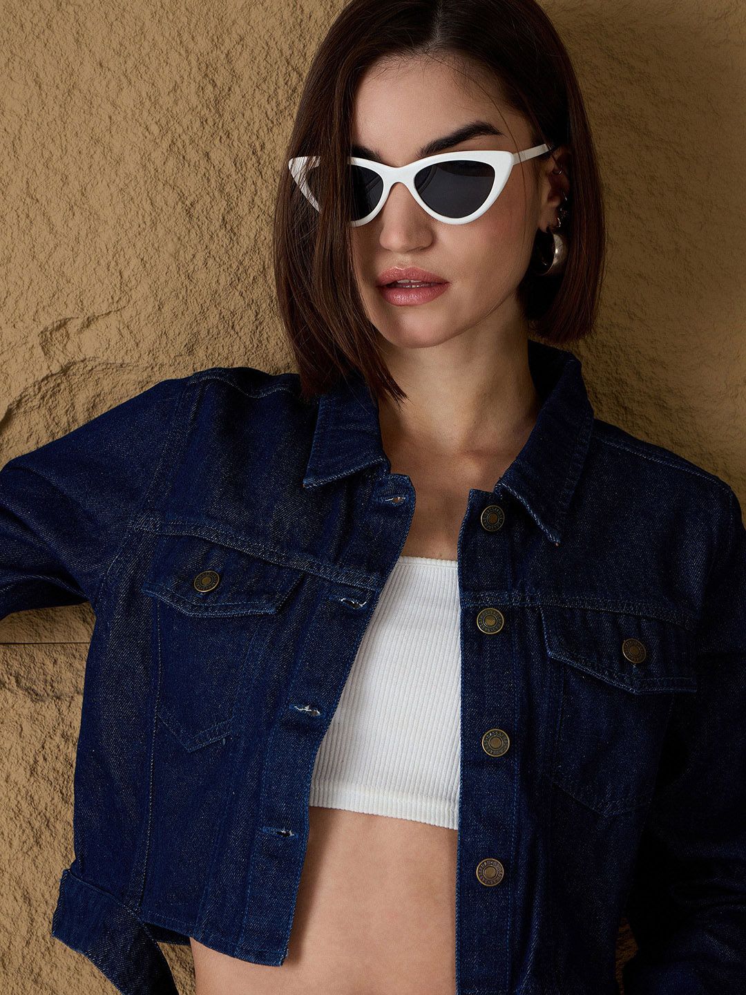 SASSAFRAS Women Crop Denim Jacket with Embroidered