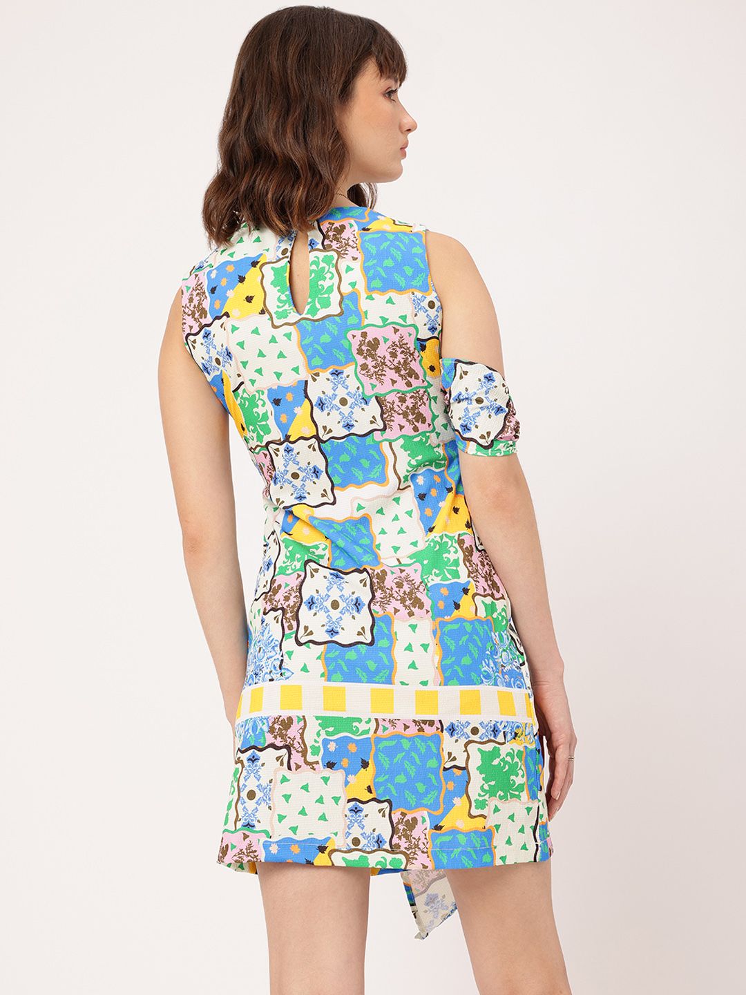 DressBerry Cute & Confident Printed Sleeveless Layered & Pleated Wrap Mini Dress
