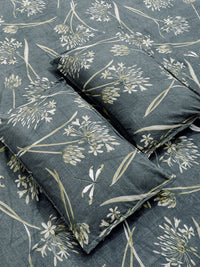 KLOTTHE Green Floral  Printed 300 TC Double Bedsheet with 2 Pillow Covers