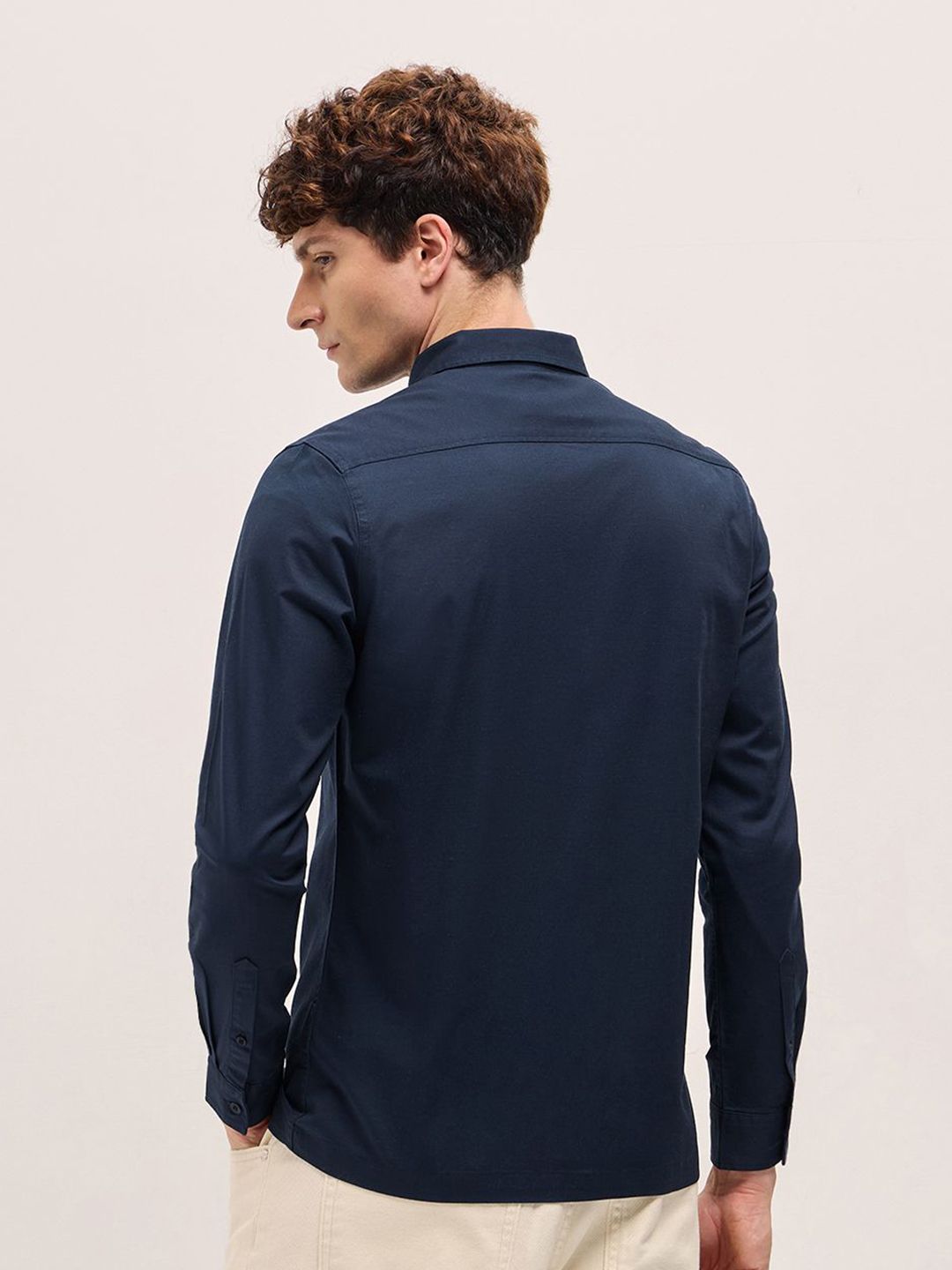 THE BEAR HOUSE Men Spread Collar Solid Cotton Casual Shirt