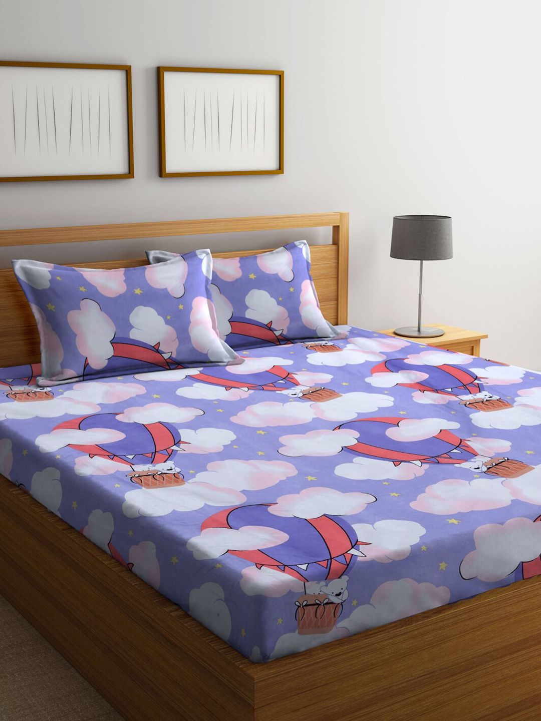 KLOTTHE Violet Conversational Cotton 300 TC King Fine Bedsheet dengan 2 Sarung Bantal-98 x 89 inci