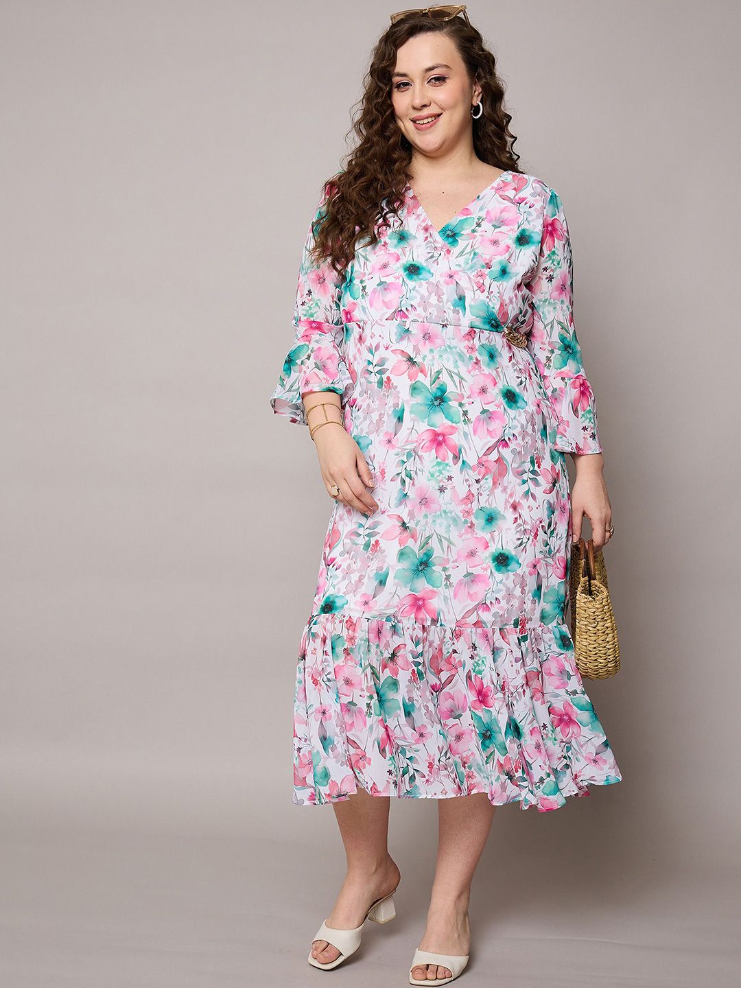SASSAFRAS Curve Floral Print Flared Sleeve Georgette Midi Dress