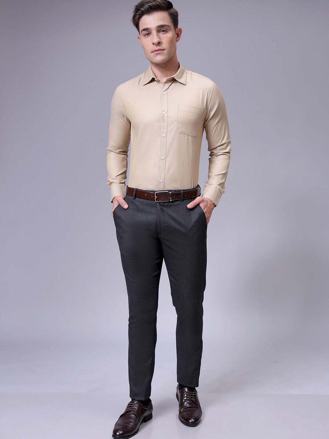 The Indian Garage Co. X Luxe Men Slim Fit Cutaway Collar Solid Formal Shirt