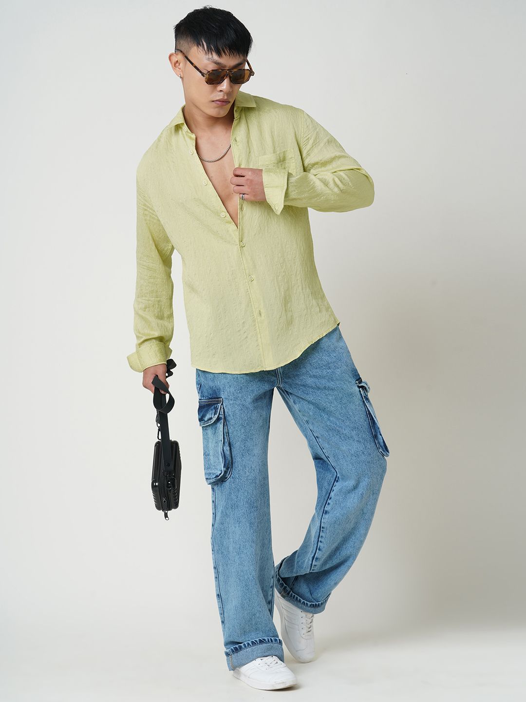 VASTRADO Men Classic Cutaway Collar Textured Casual Shirt