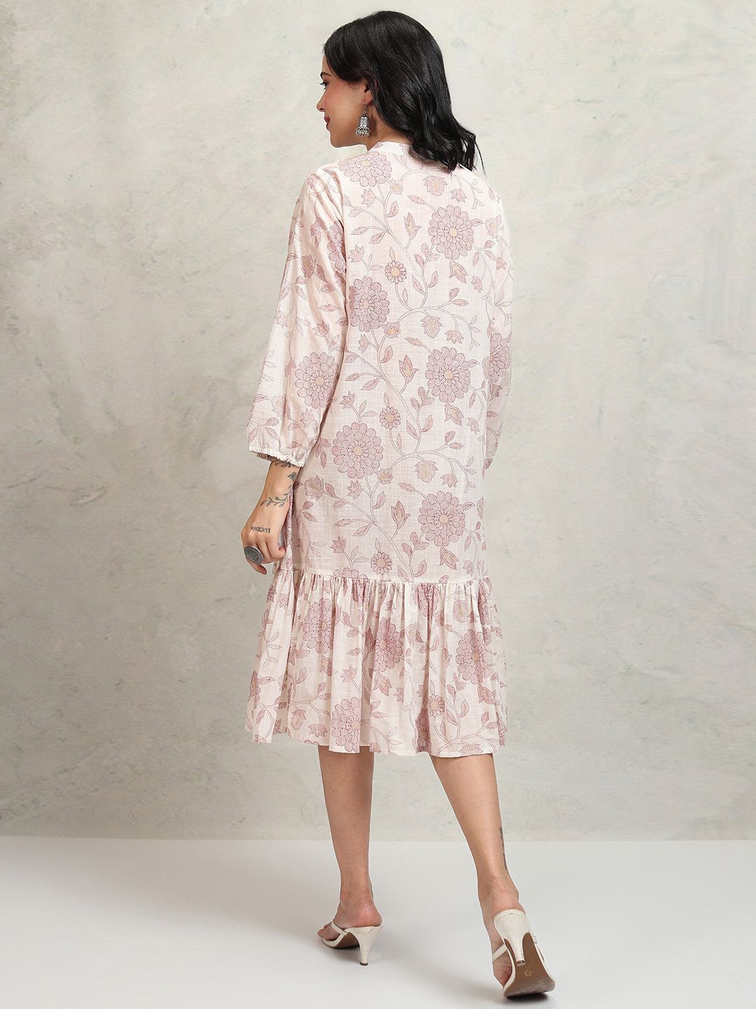 Vishudh Floral Print A-Line Midi Dress