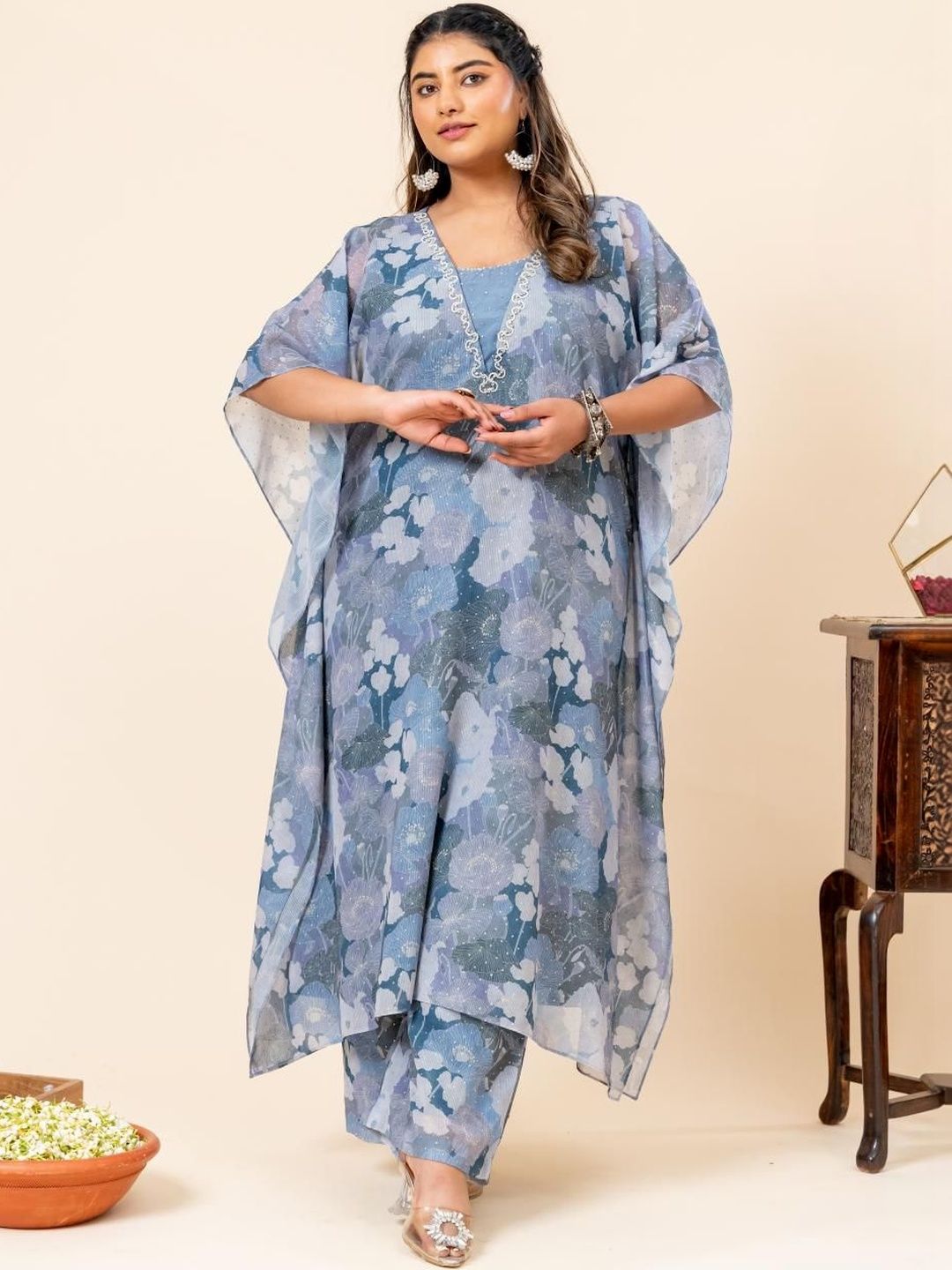 Mamicha Printed V-Neck Kaftan & Trousers Co-Ords Set