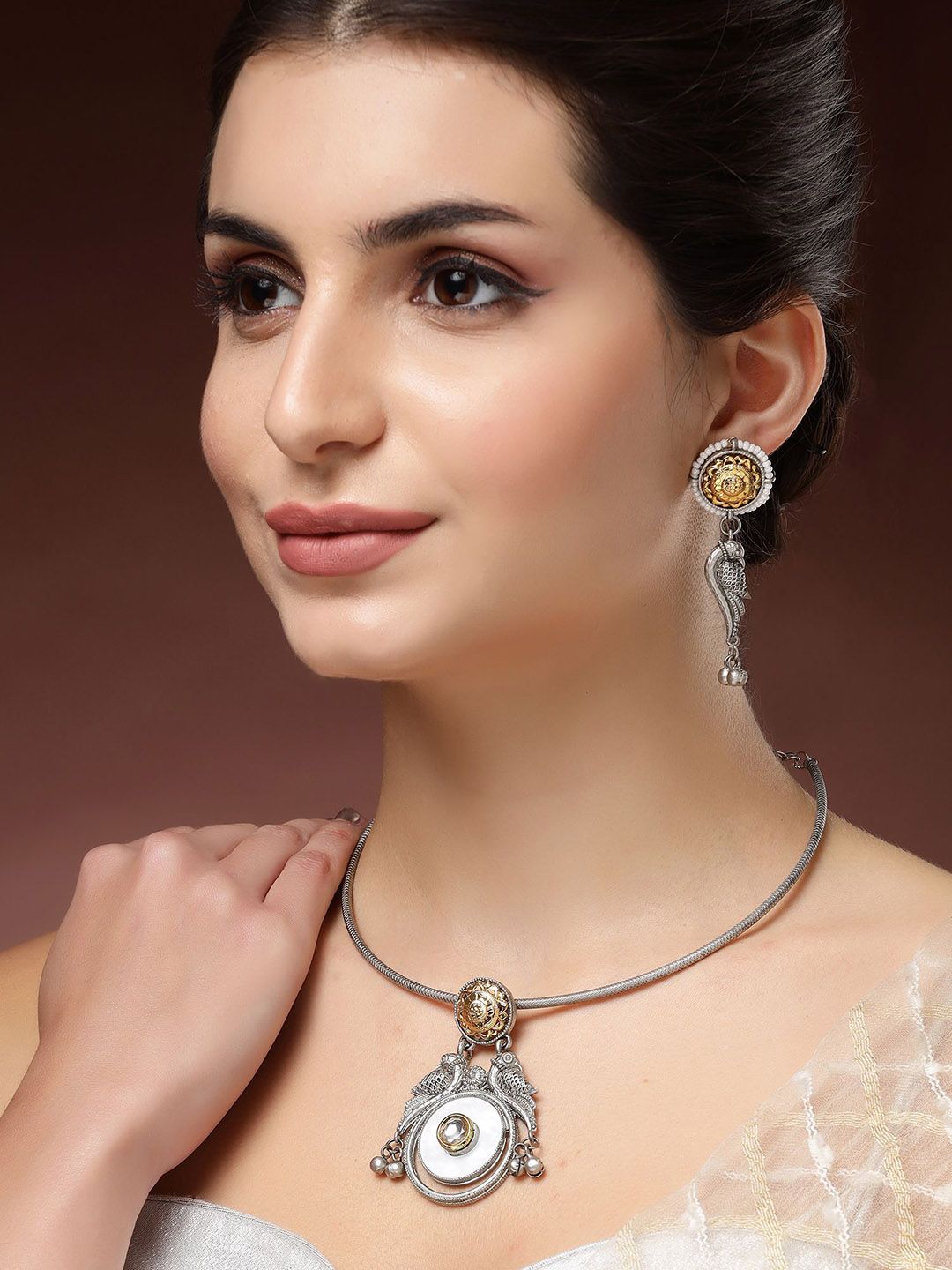 KARATCART Silver-Plated Oxidised Peacock Design Hasli Jewellery Set