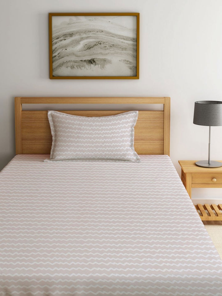 Myntra Elegant Homes Beige Chevron Polycotton Breathable 300 TC Dilengkapi Cadar Single Halus dengan Sarung Bantal-220 x 150 cm