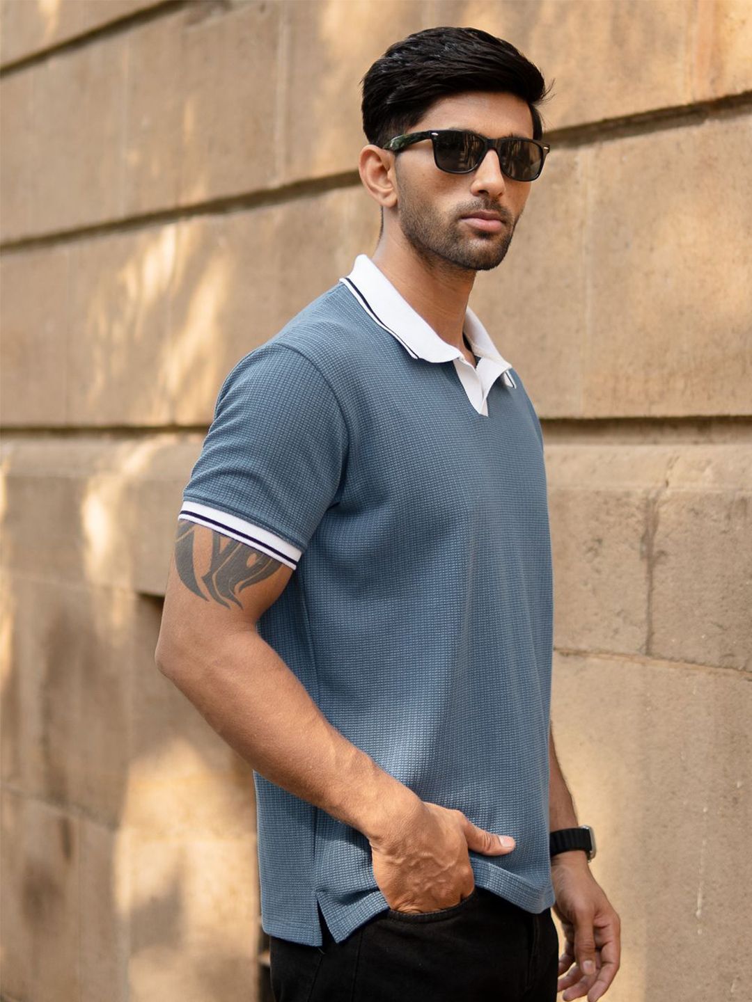 Powerlook Men Solid Polo Collar T-shirt