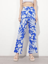 DressBerry Women Embracing The Floral Story Printed Loose Fit Trousers