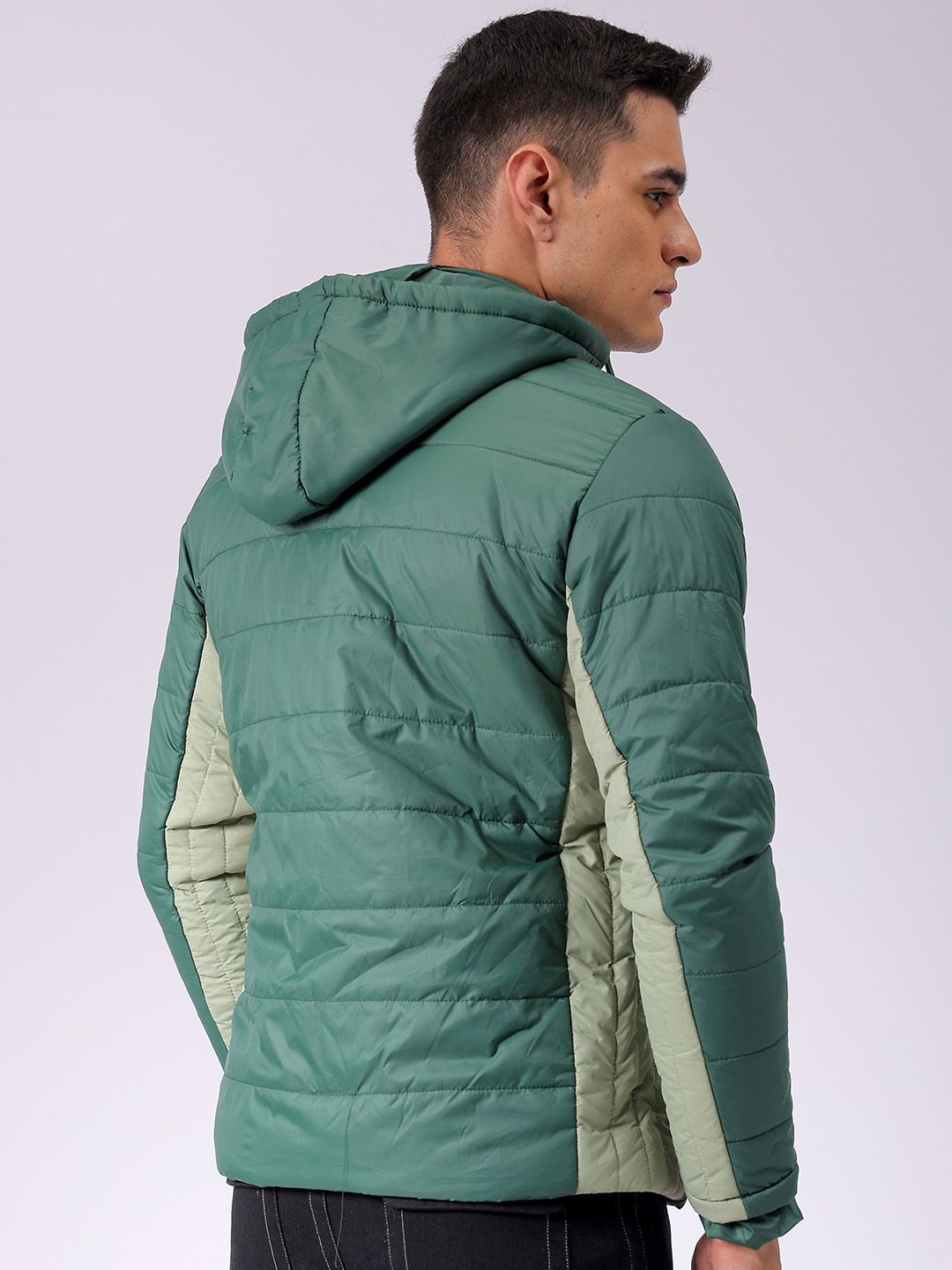 The Indian Garage Co Men Colourblock Slim Fit Hooded Puffer Jacket