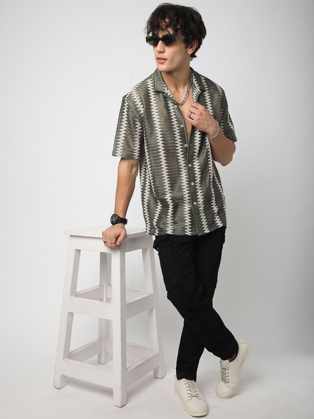 VASTRADO Men Classic Horizontal Stripes Opaque Casual Shirt