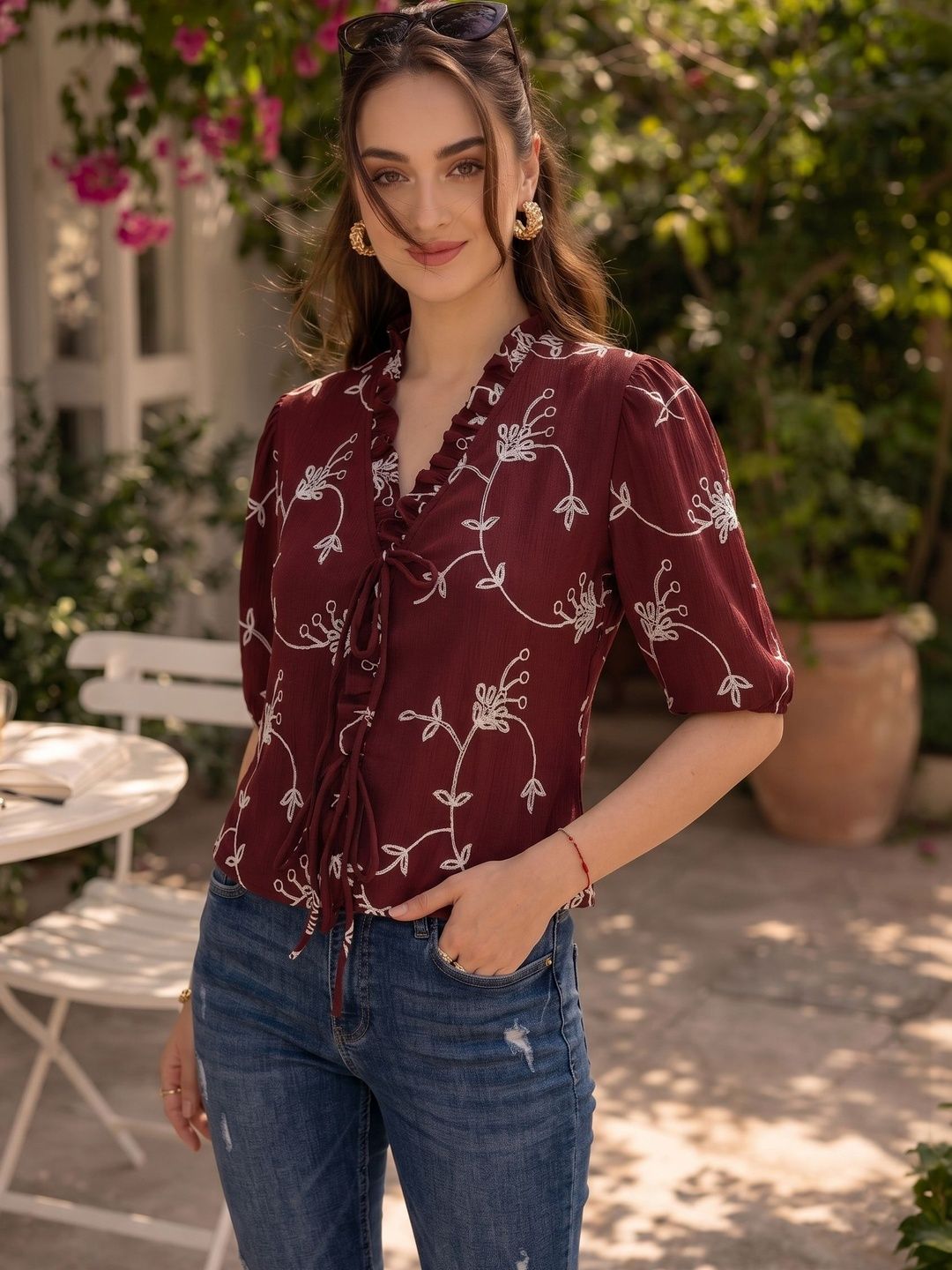 Mamicha Floral Embroidered Ruffles Top