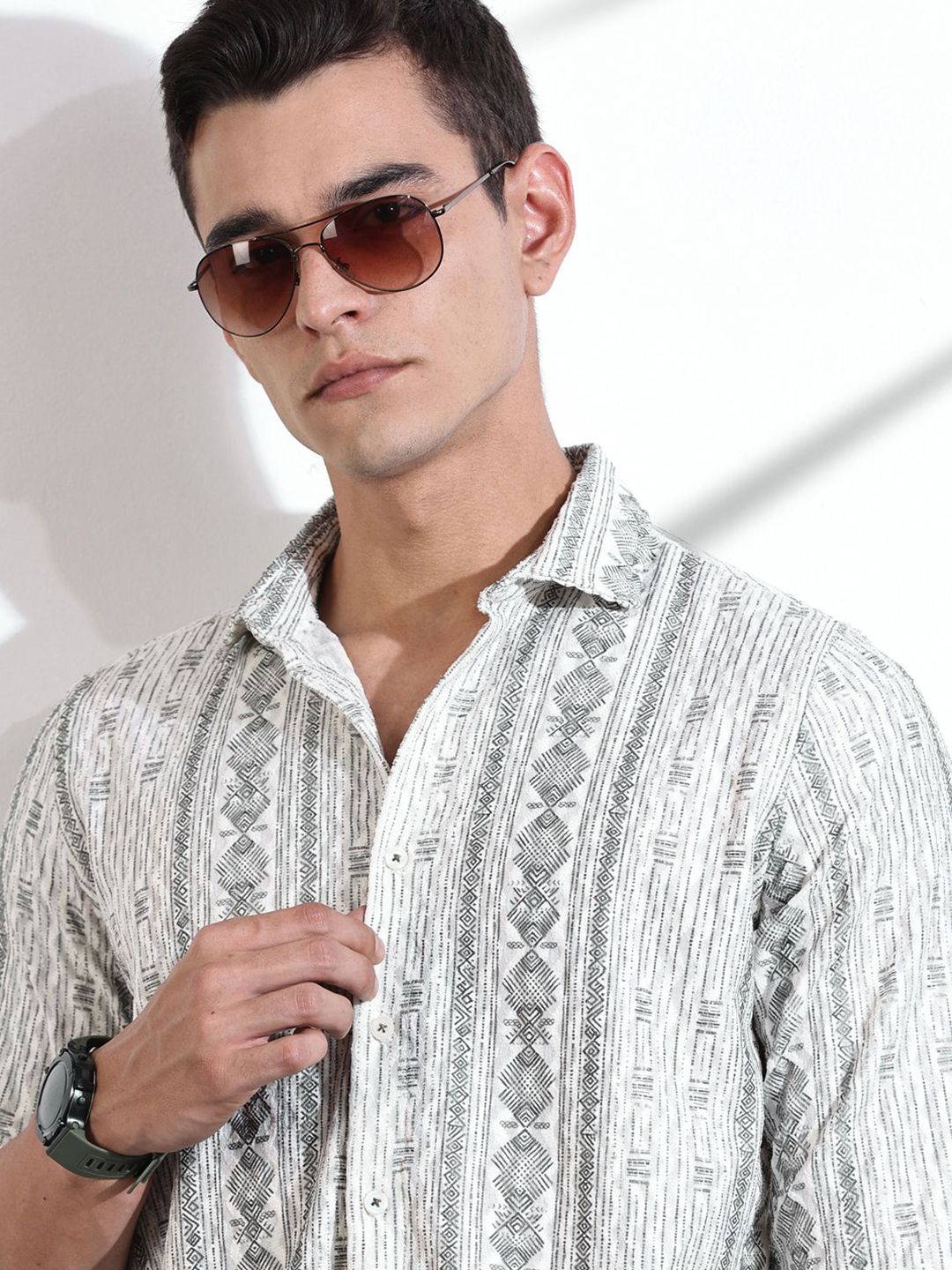Thomas Scott Men Classic Slim Fit Opaque Casual Shirt