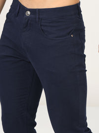 HIGHLANDER Men Solid Slim Fit Mid-Rise Chinos Trousers