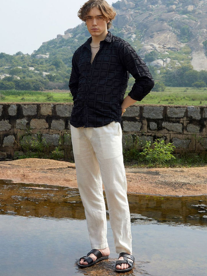 Campus Sutra Men Comfort Casual Shirt