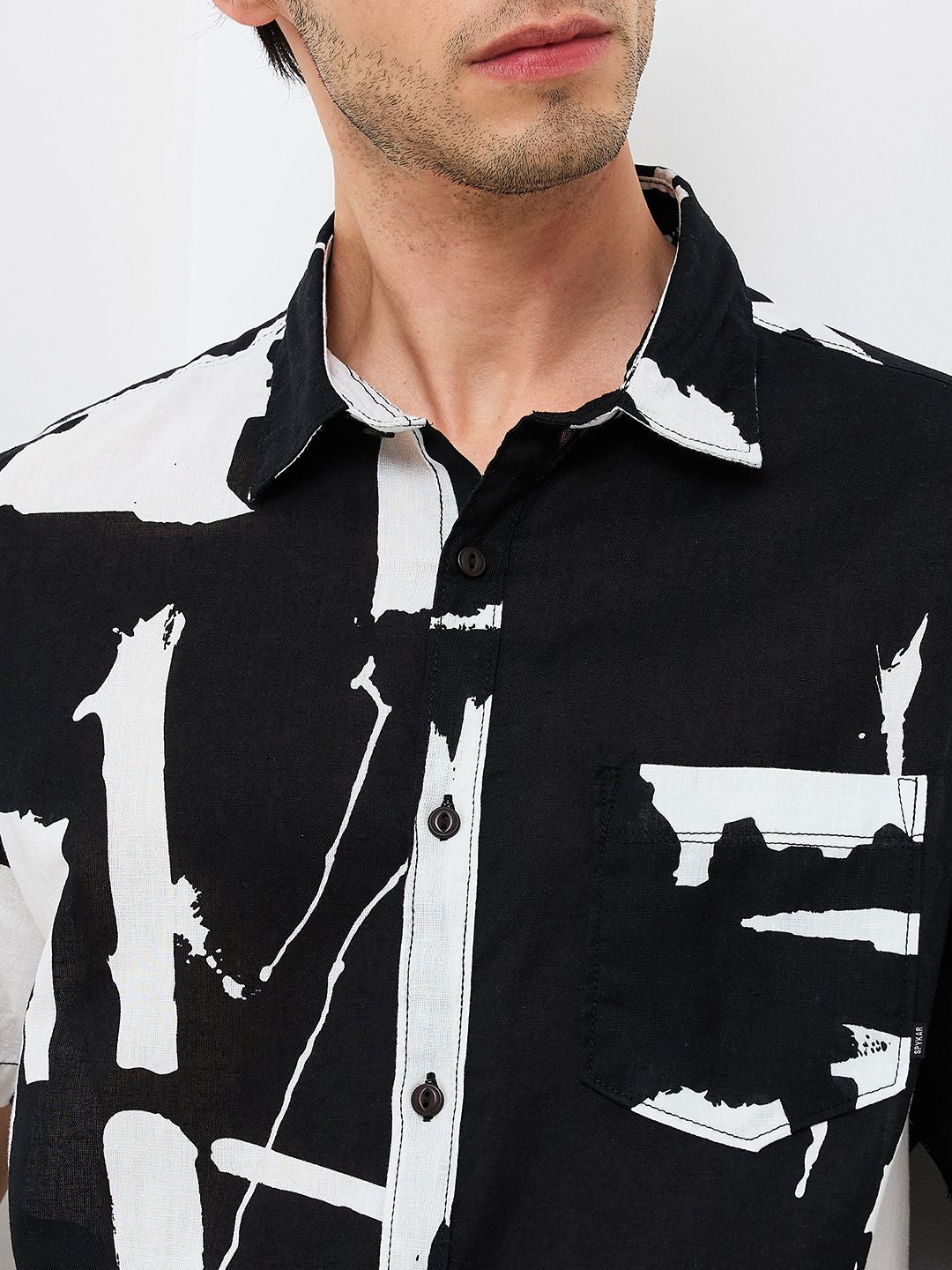 SPYKAR Men Spread Collar Abstract Printed Cotton Casual Shirt