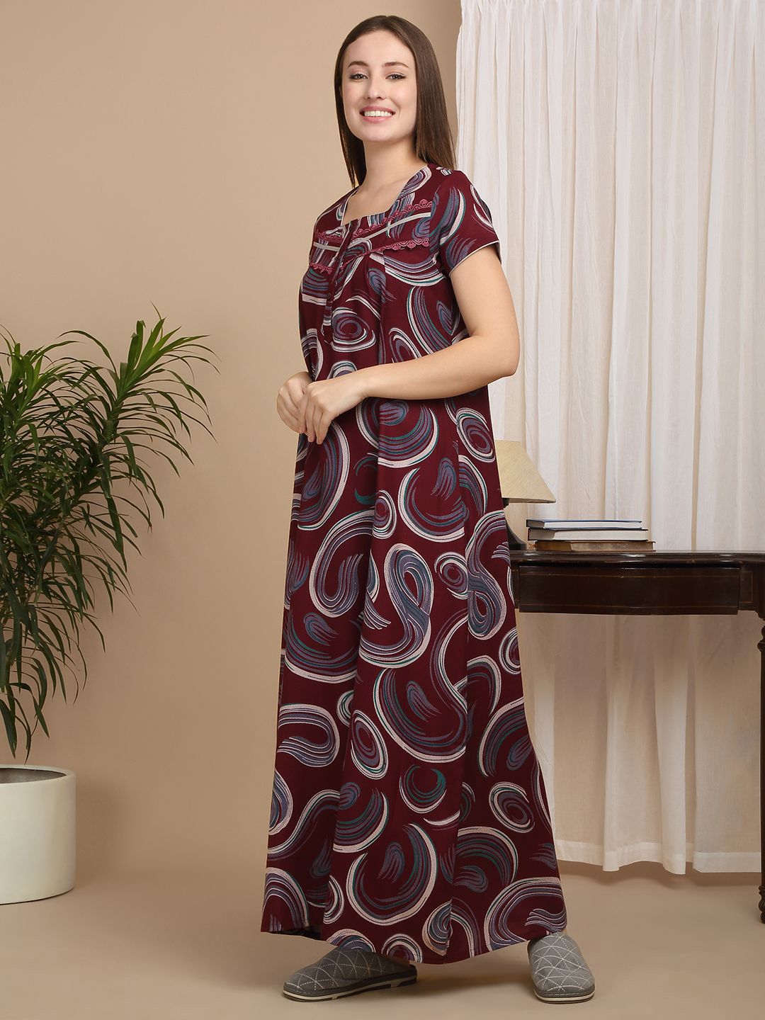 Sweet Dreams Women Printed Maxi Nightdress