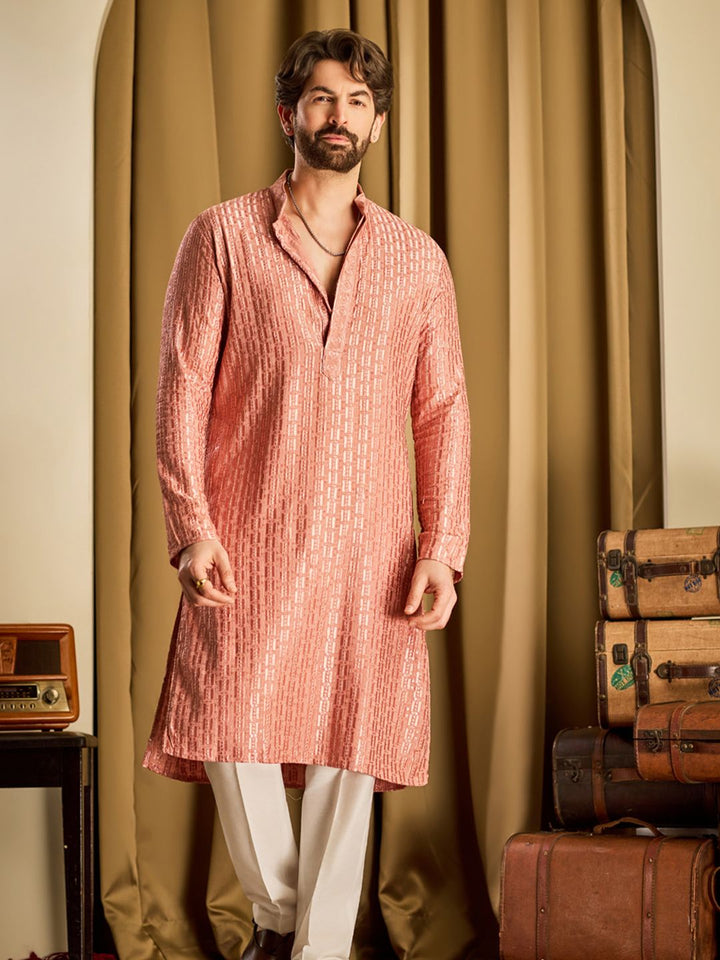 SOJANYA Men Embroidered Thread Work Kurta