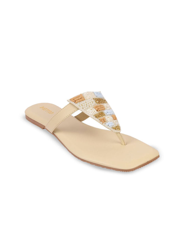 Metro Women Embellished Open Toe Flats with Bows