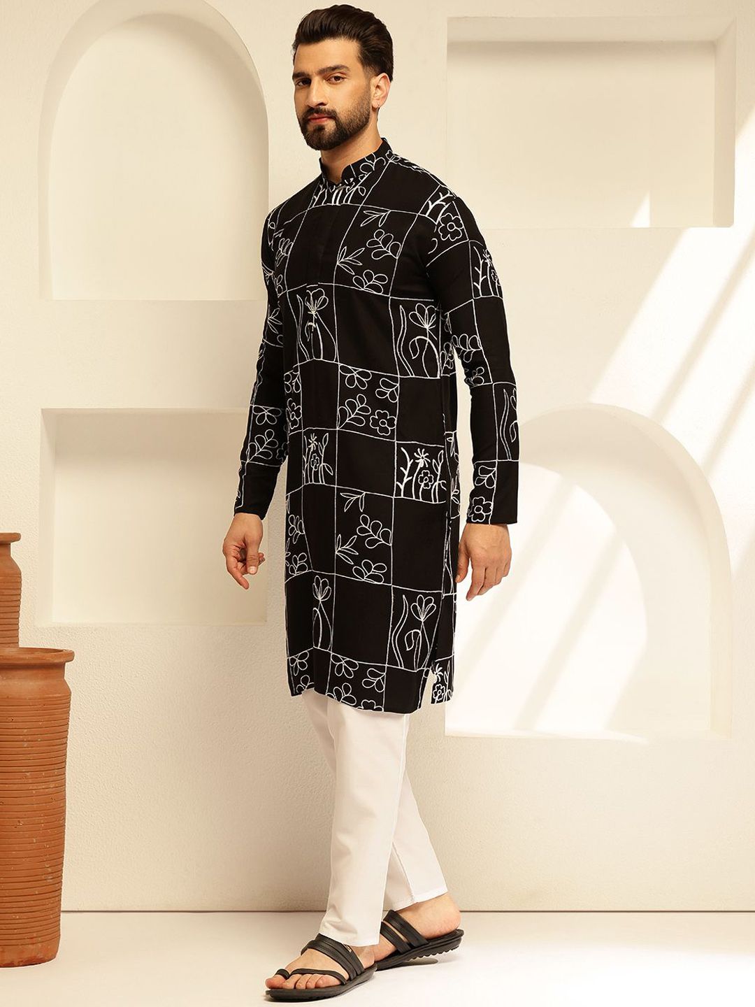 SOJANYA Bunga Sulam Kolar Mandarin Benang Kerja Cotton Silk Kurta Lurus