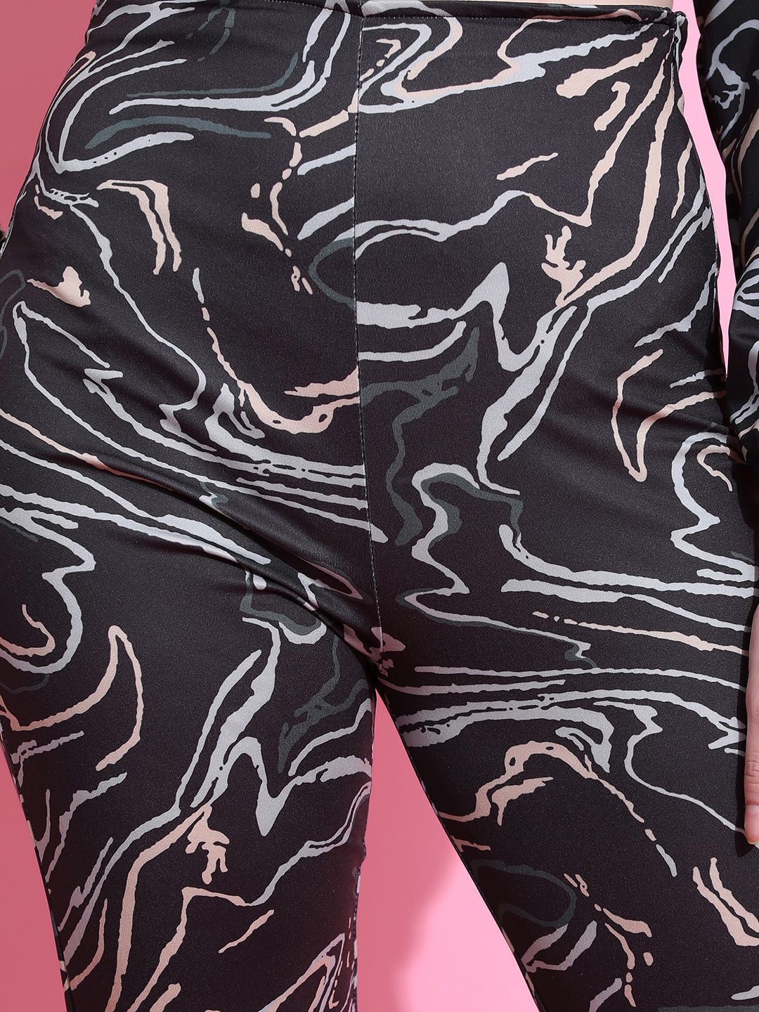 Tokyo Talkies Black & Grey Abstract Printed Top With Trouser