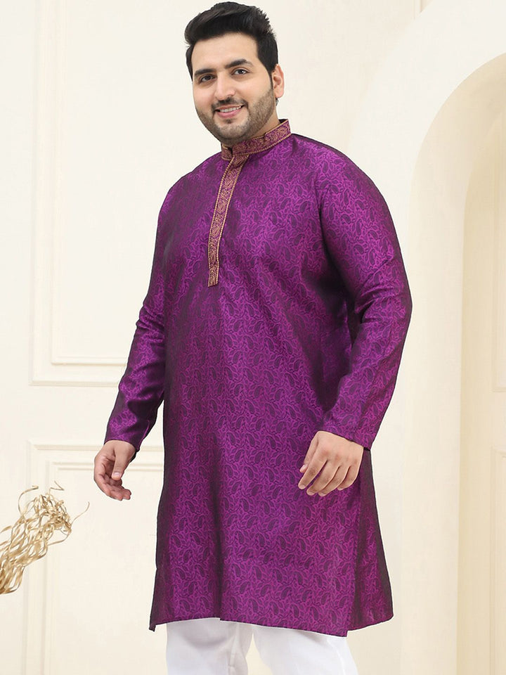SOJANYA PLUS Ethnic Motifs Embroidered Straight Kurta