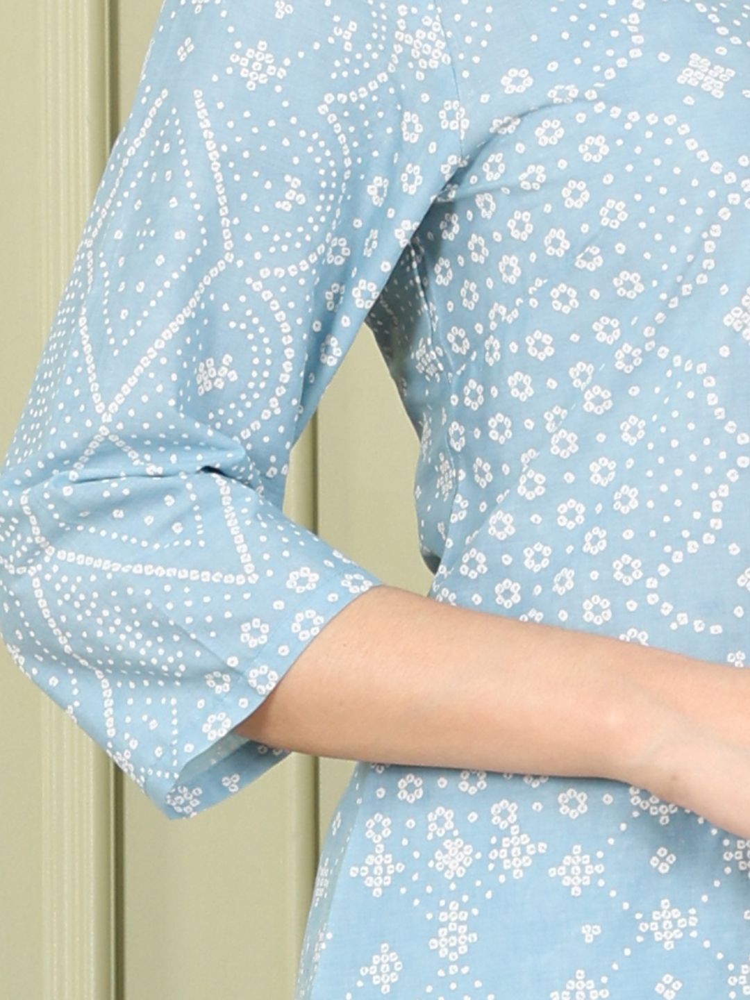 W Women Printed Regular Pure Cotton Kurta with Trousers & With Dupatta