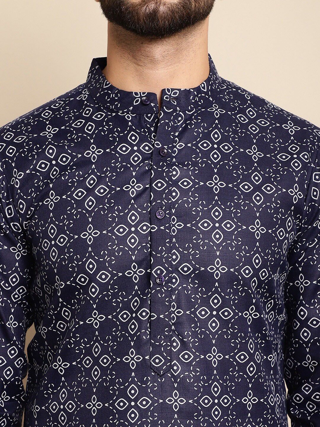 Motif Etnik Anouk Bercetak Kolar Jalur Kurta Biasa dengan Churidar