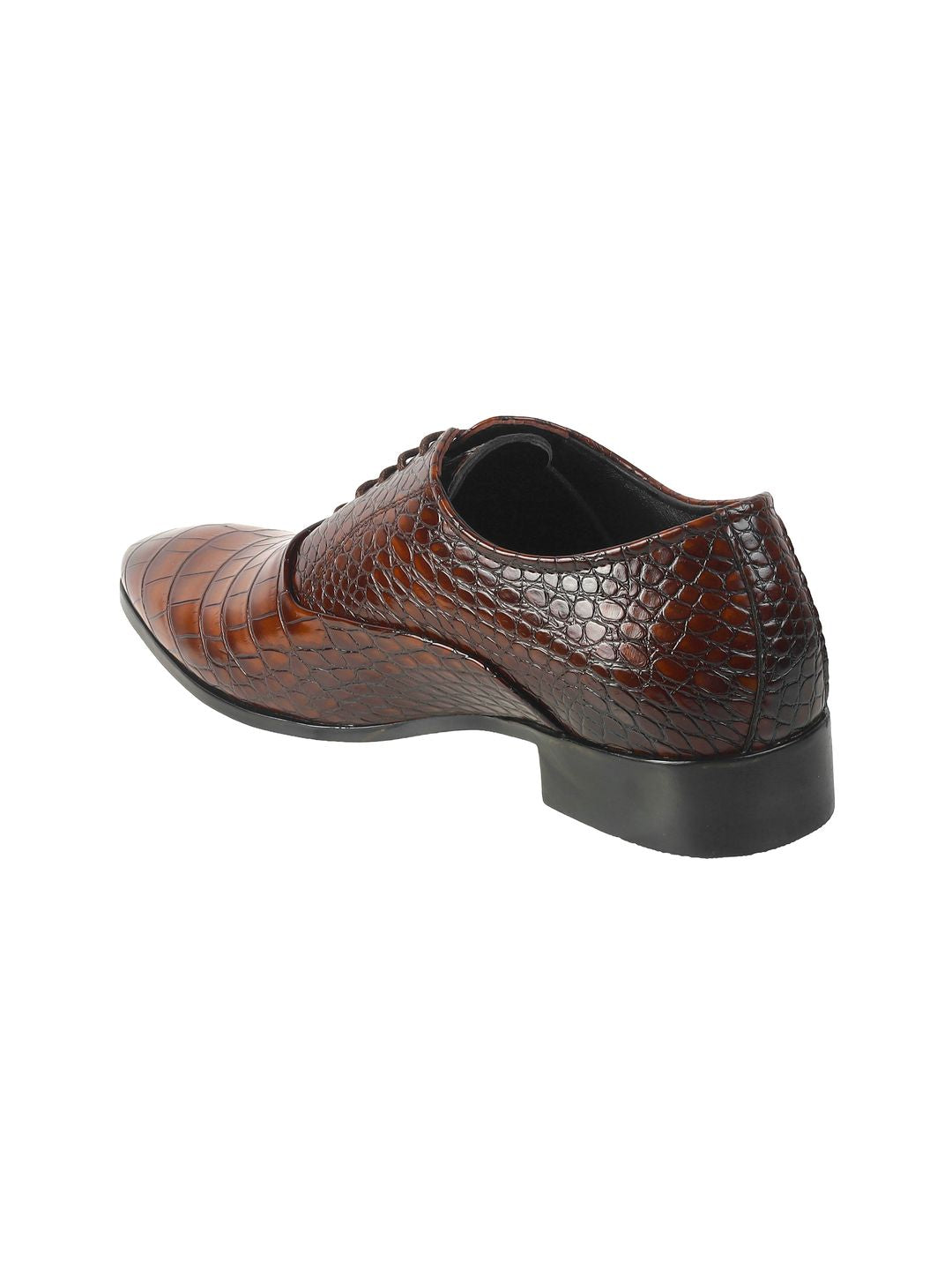 Metro Men Textured Lace Up Leather Brogues