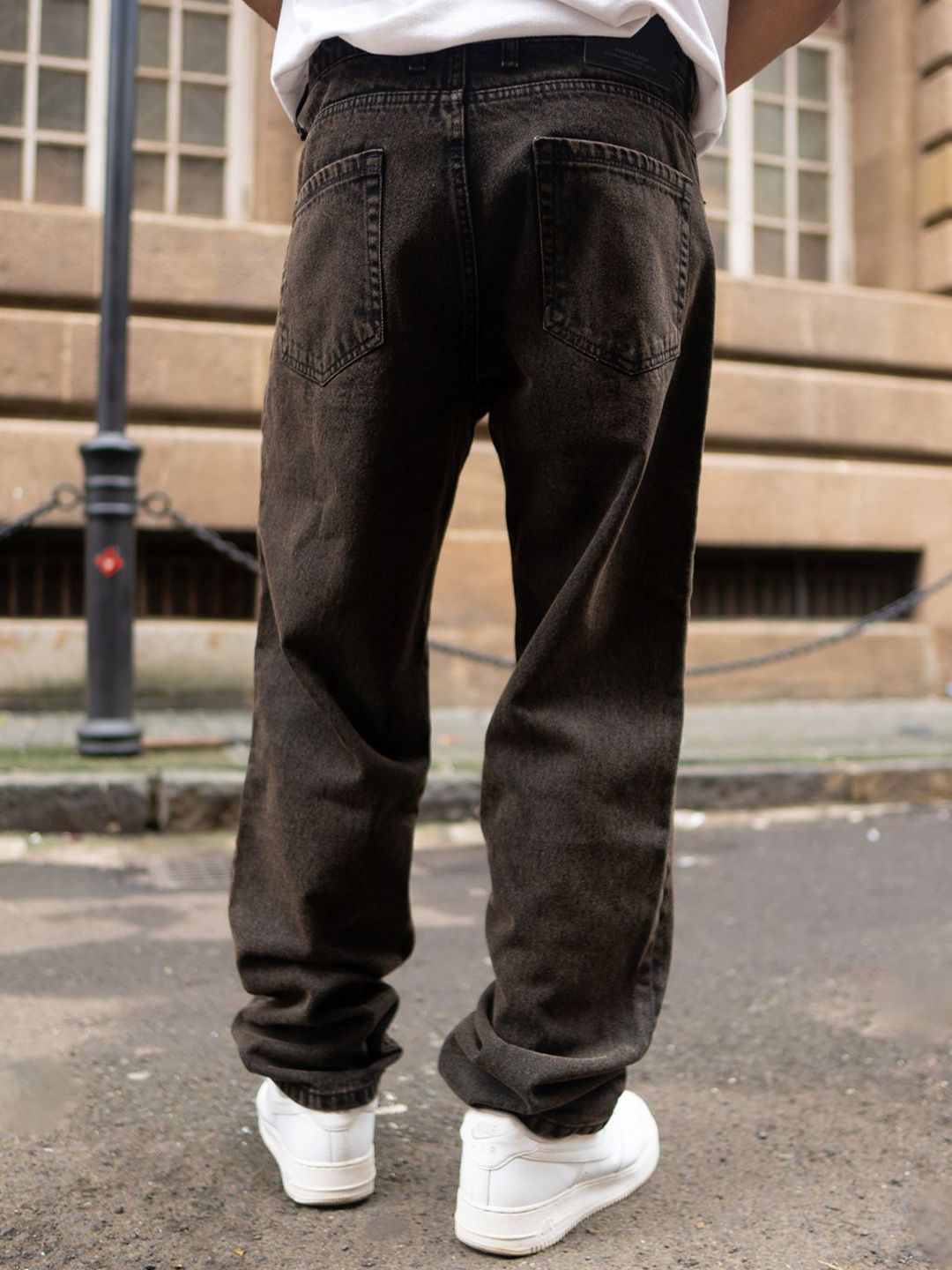 Powerlook Men Baggy Fit Mildly Distressed Jeans