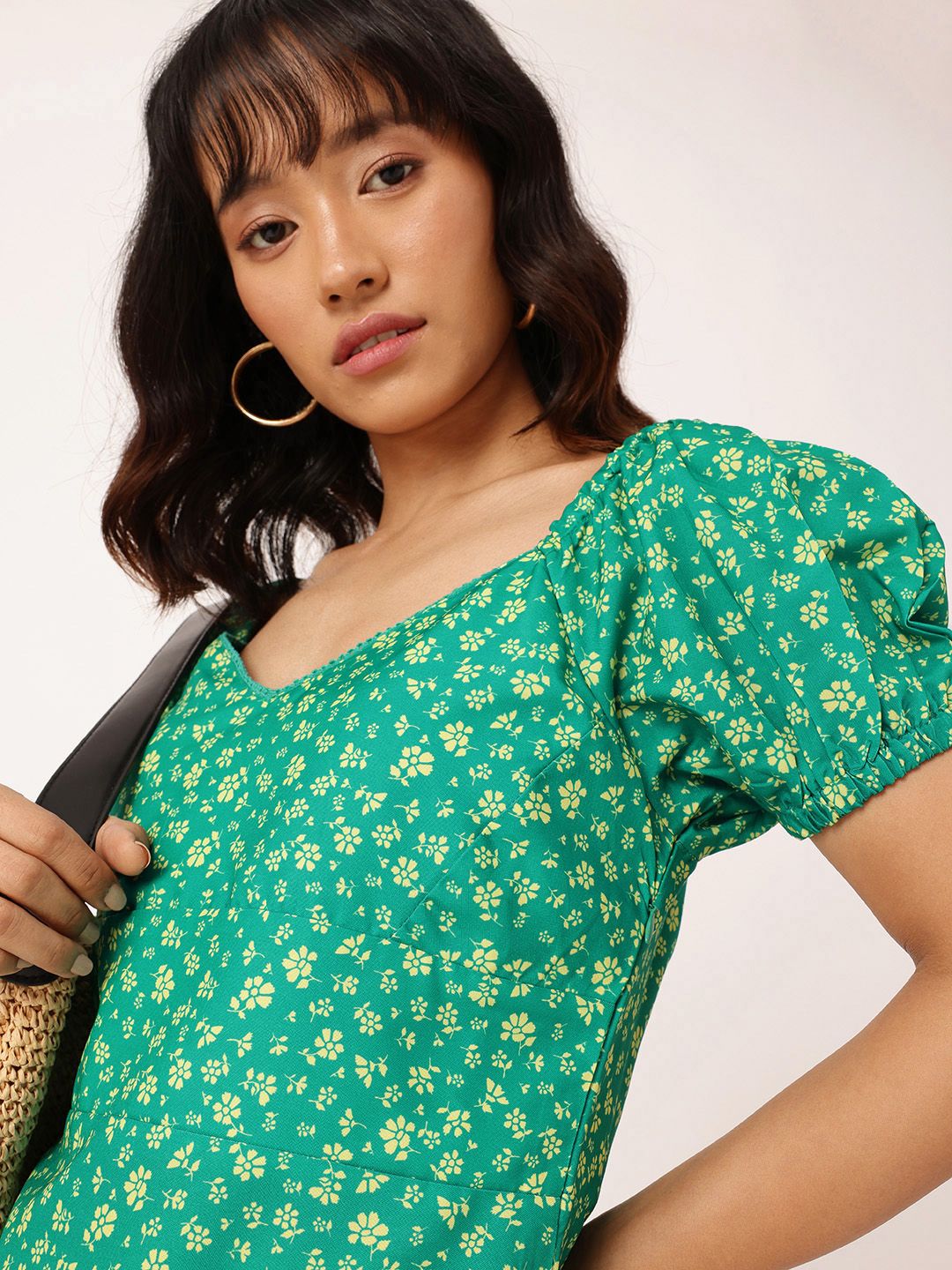 DressBerry Girlish Bloom Sweetheart Neck Puff Sleeves A-Line Dress