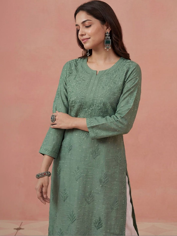 Rumah Wanita Chikankari Motif Etnik Sulam Benang Kerja Kurta Sutera Chanderi