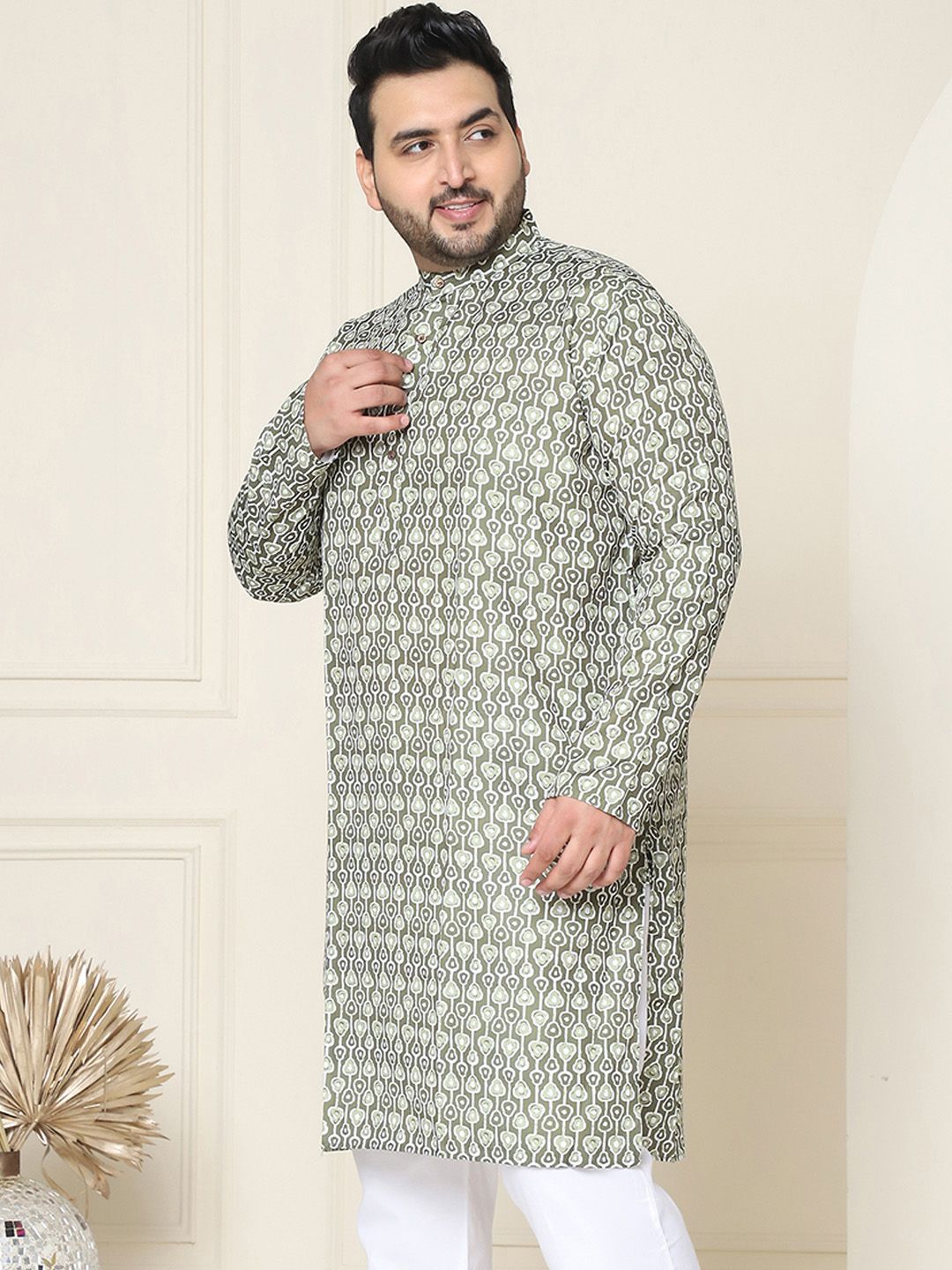 SOJANYA Plus Ethnic Motifs Printed Mandarin Collar Long Sleeves Pure Cotton Straight Kurta