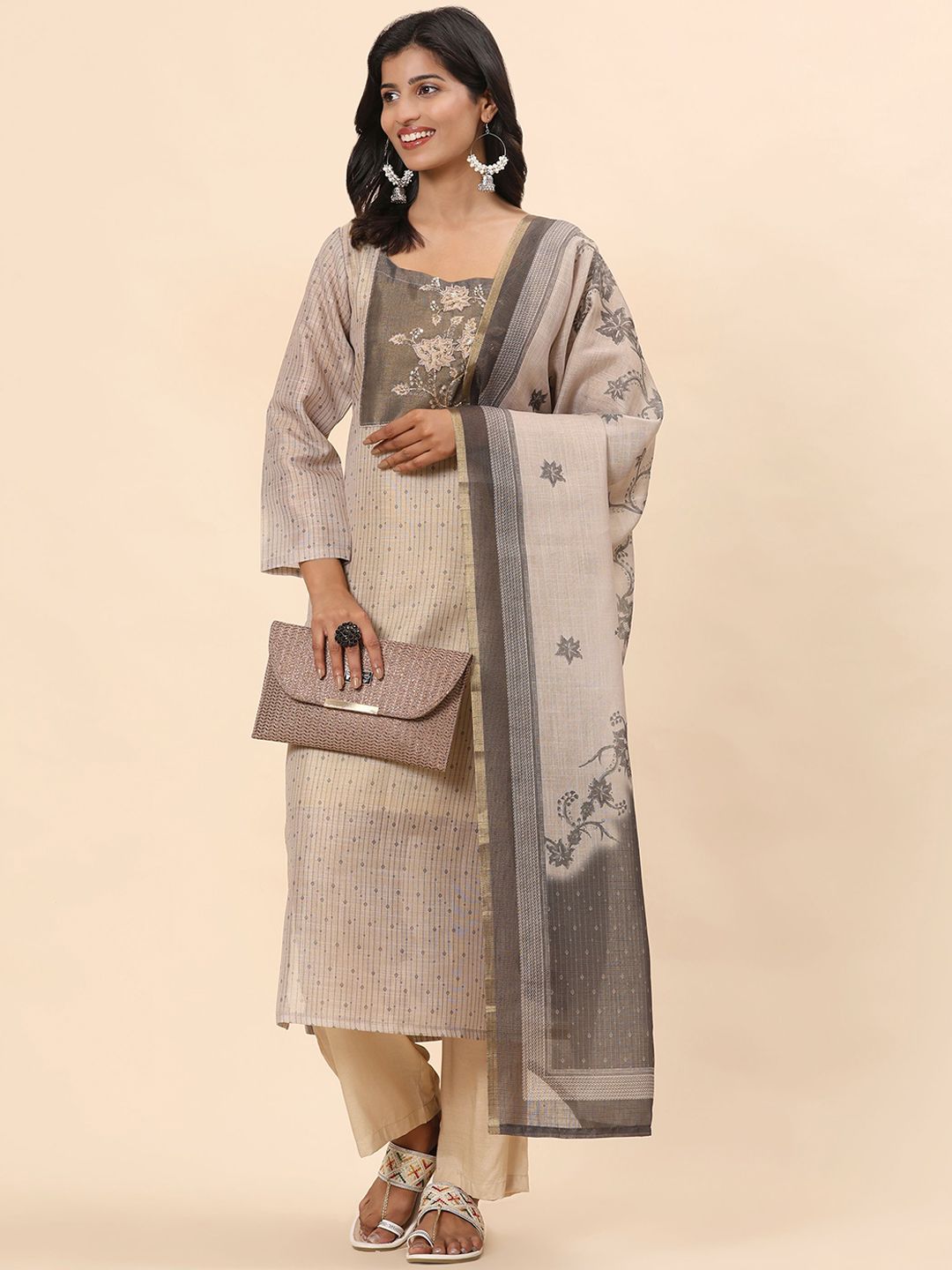 Mamicha Women Floral Embroidered Regular Pure Cotton Kurta with Palazzo & Dupatta