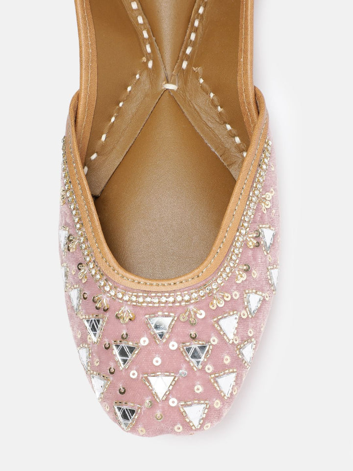 House of Pataudi Women Ethnic Embellished Mojaris
